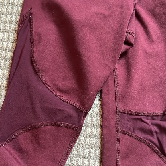 Alo High-Waist Coast Capri Legging Size S Sheer Mesh Cutout Panels Sculpts - Picture 5 of 5